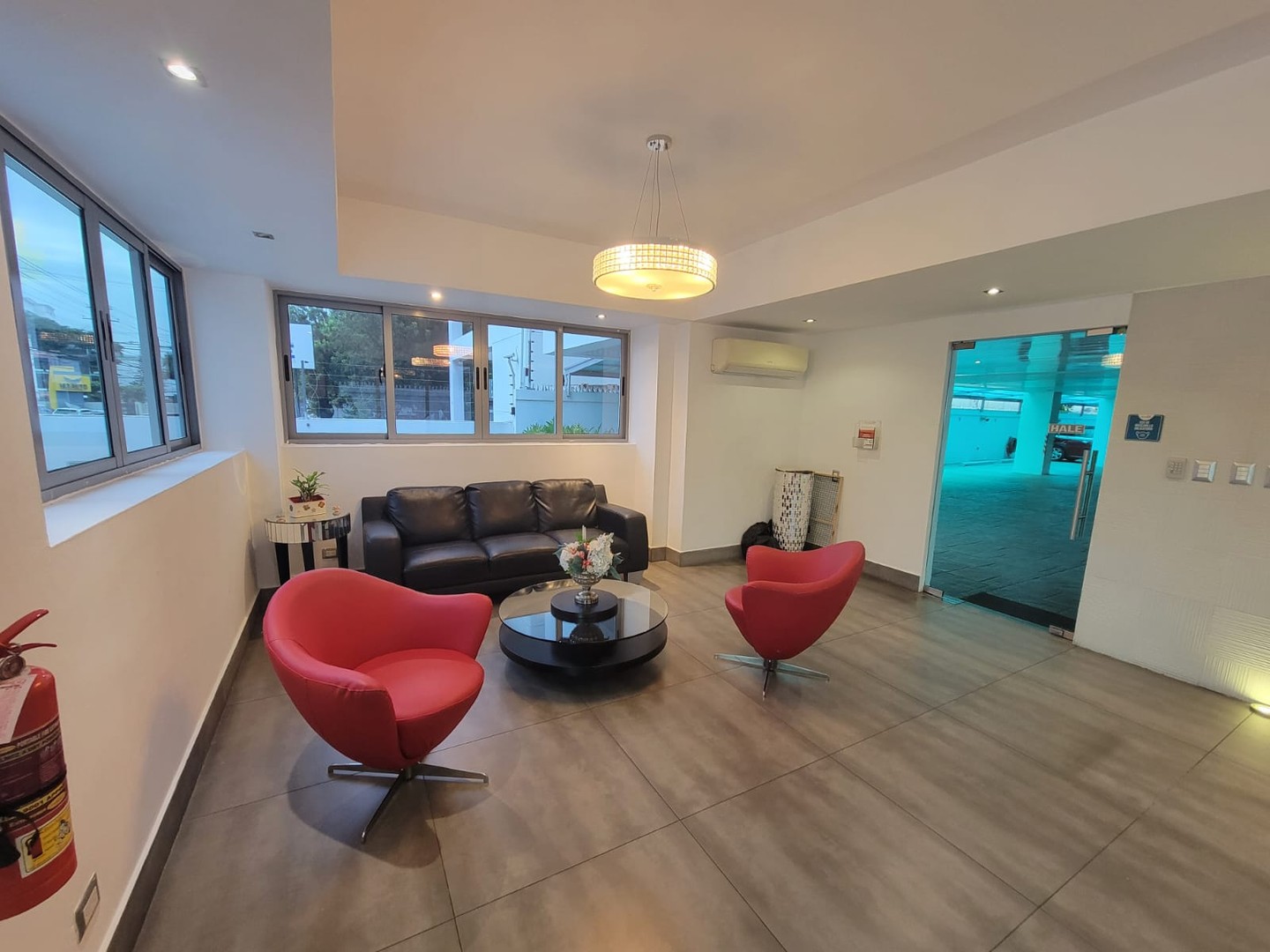 apartamentos - ALQUILO En Gazcue Apartamento de 1 Habitación Amueblado De Oportunidad. usd850 2