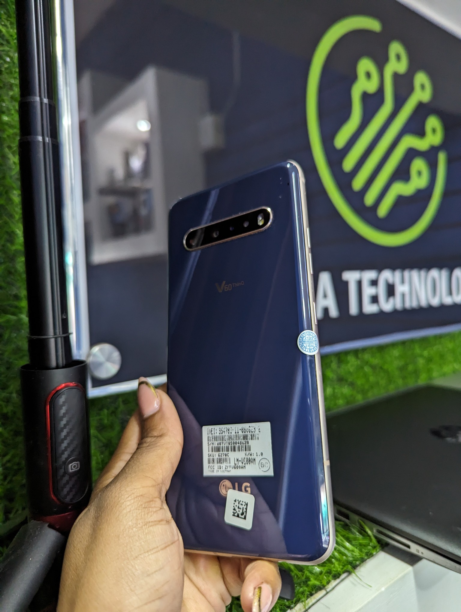 celulares y tabletas - LG V60 disponible  2