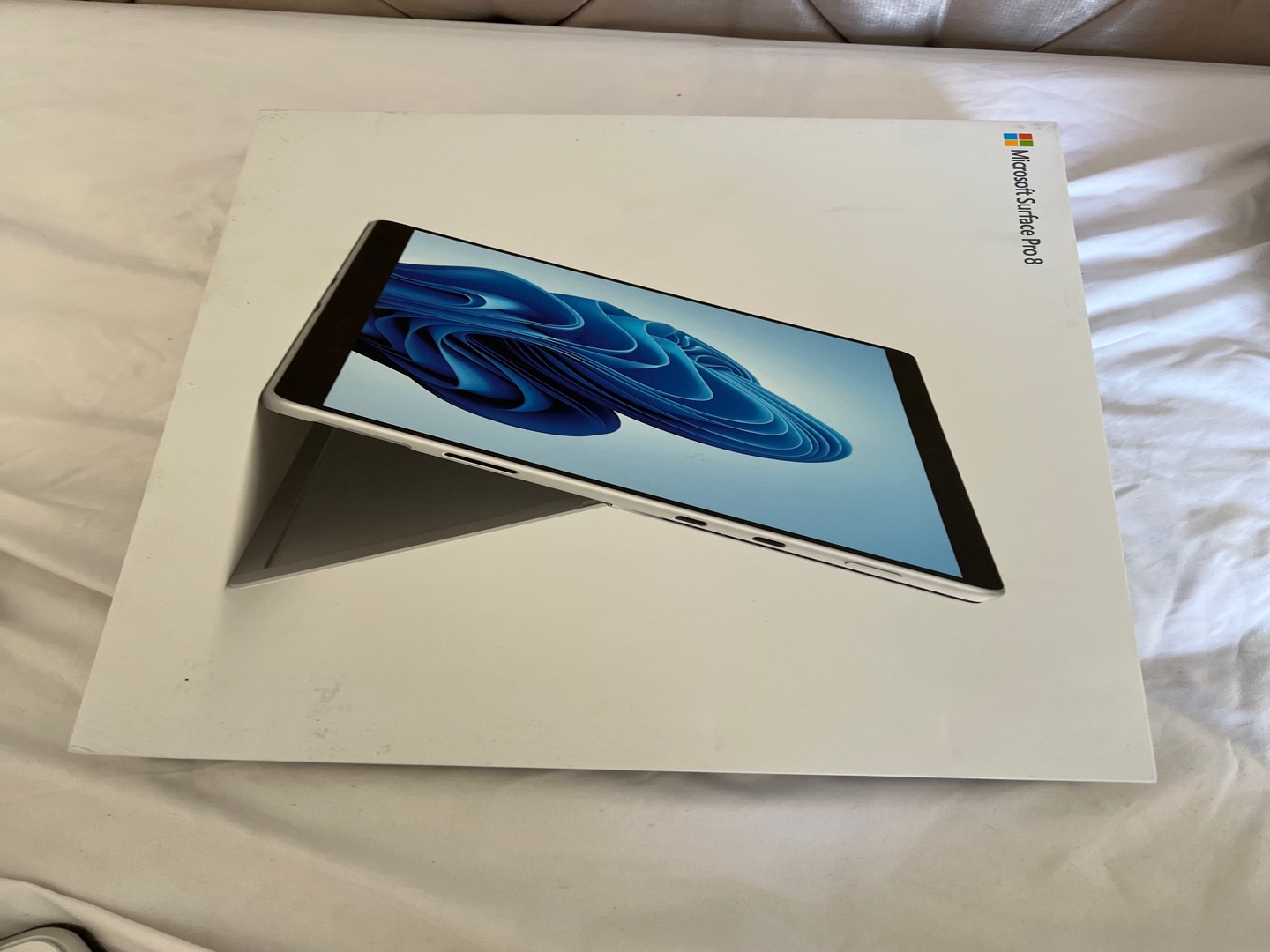 computadoras y laptops - Vendo  Microsoft surface pro 8