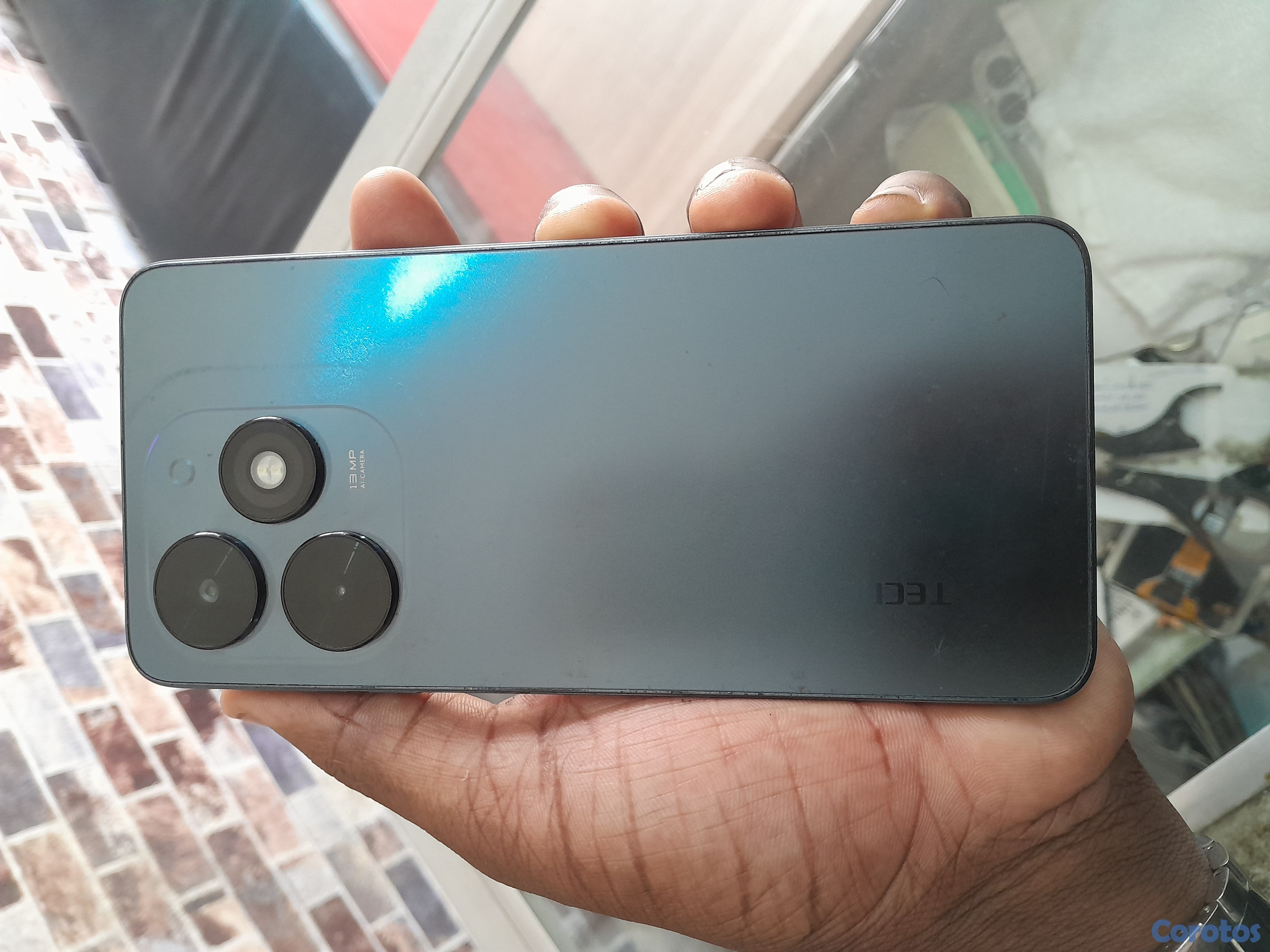 celulares y tabletas - Tecno Spark Go 2024  6