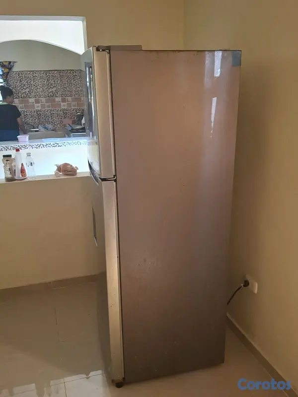 otros electronicos - Nevera/Refrigerador en venta 2