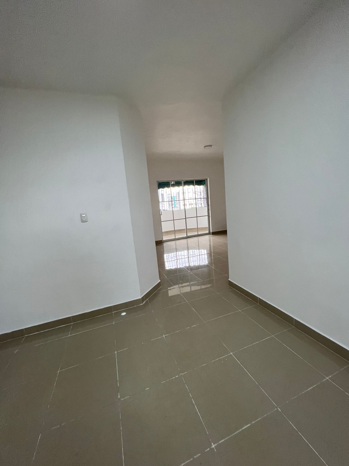 apartamentos - SE ALQUILA APARTAMENTO EN SANTIAGO. 2