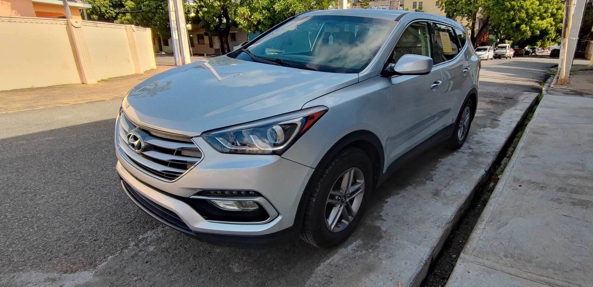jeepetas y camionetas - Hyundai Santa Fe Sport 2017 Como Nueva!