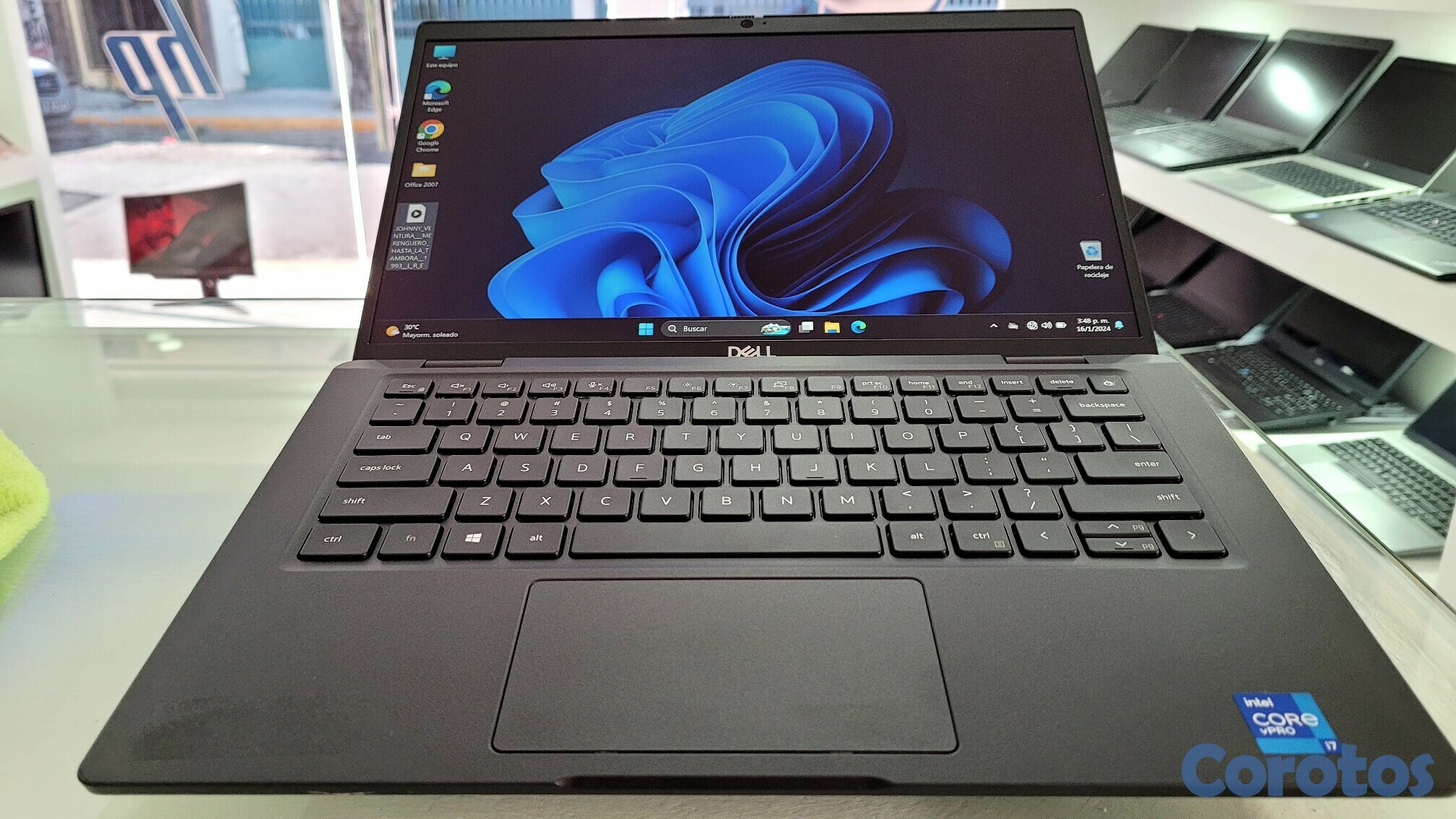 computadoras y laptops - Laptop Dell Slim 14 Pulg Core i7 11th Gen Ram 16gb ddr4 Disco 1tb Video 8gb 2