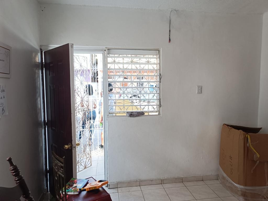 casas - Casa en Sector Mejoramiento Social del Distrito Nacional 3
