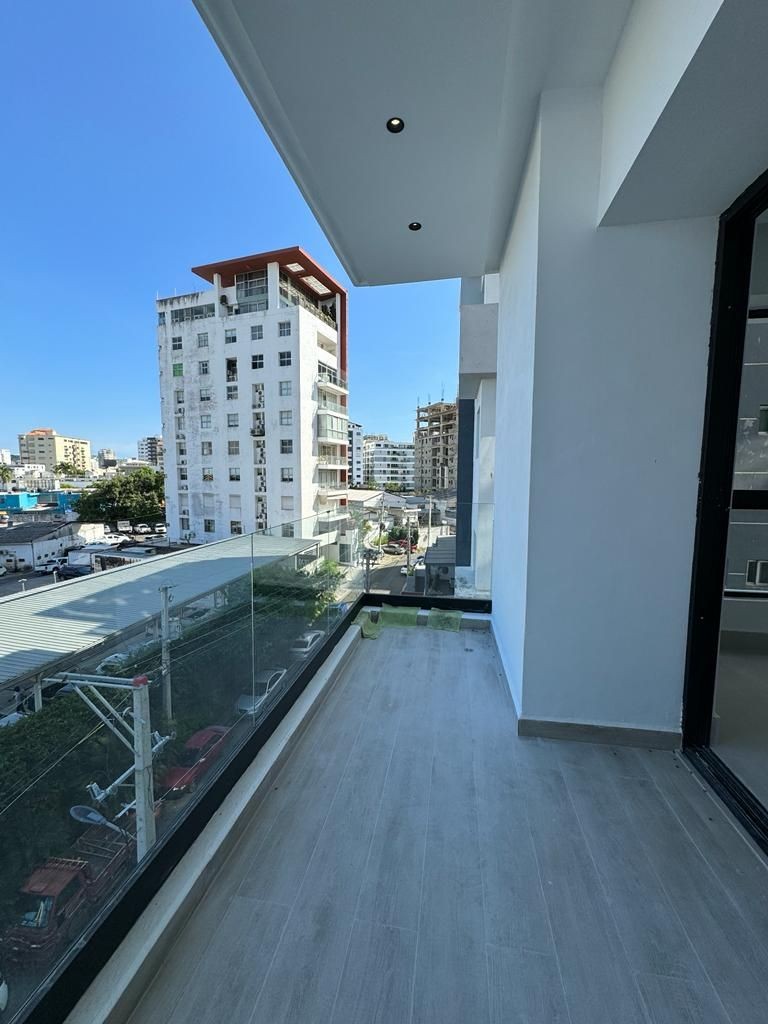 apartamentos - Serralles nuevo 140m2 3 habitaciones 3.5 banos 2 parqueos balcon 0