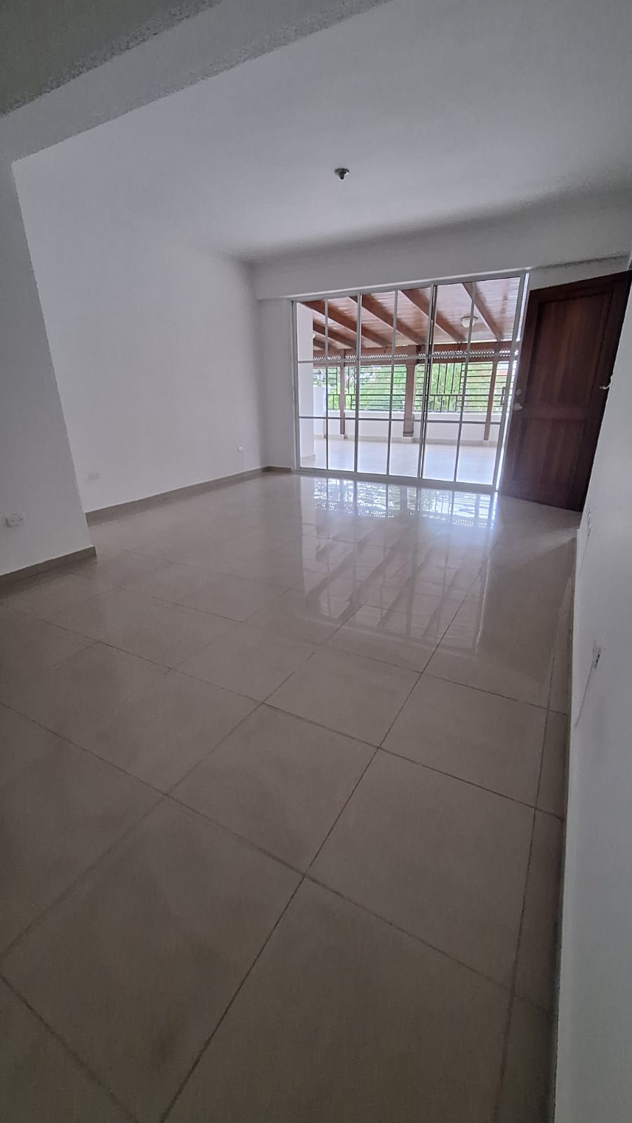 apartamentos - ALQUILO APARTAMENTO CON TERRAZA  Mirador Sur  2do 4
