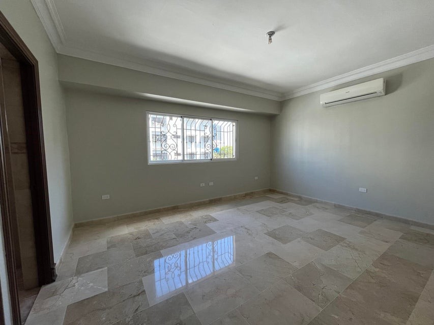 apartamentos - Apartamento en Alquiler piantini de 3 Habitaciones 7