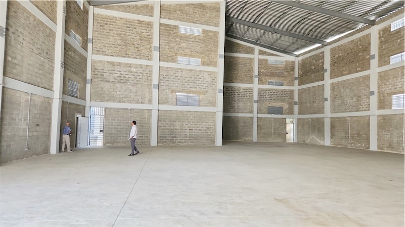 oficinas y locales comerciales - Nave en Herrera  4