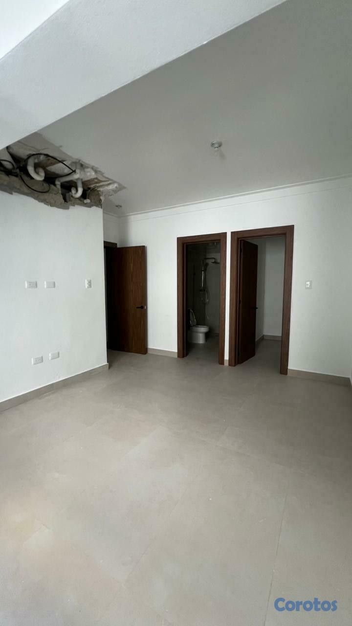 apartamentos - Apartamento 4to piso en el millon  5