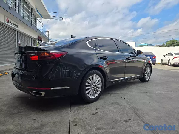 carros - KIA K7 2018 NEGRO 11