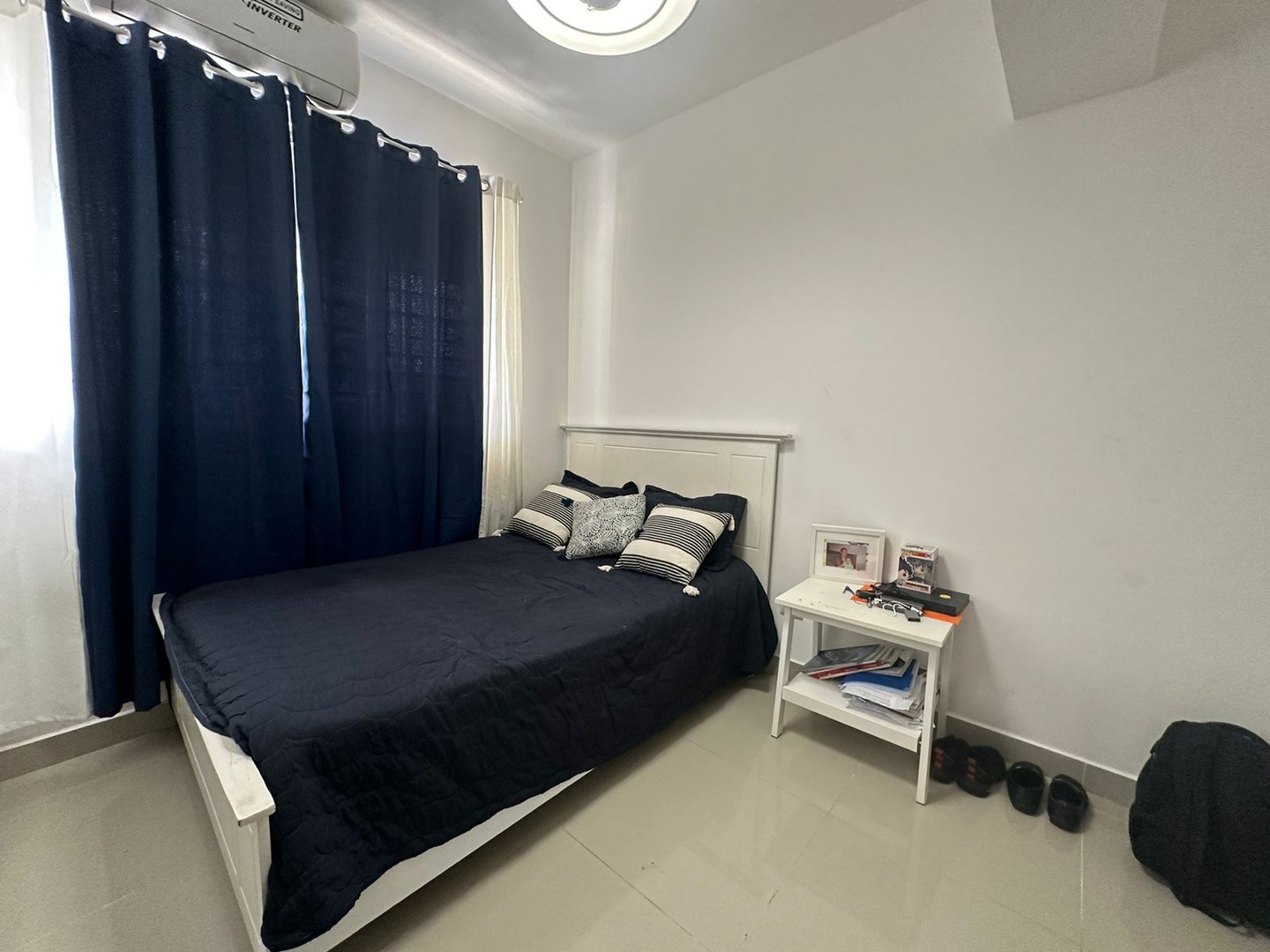 apartamentos - vendo  en Independencia km 7 y medio 3er nivel 
precio: 6,650,000 
2 hab  3