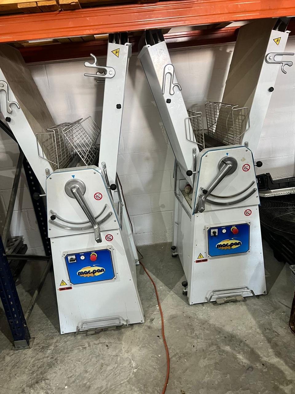 equipos profesionales - Dos divisoras redondeadoras automáticas Mac.Pan (Italia) 2