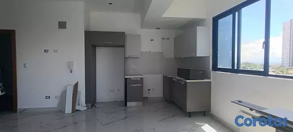 apartamentos - Los Cacicazgos, apartamento con acabados de 1ra 4