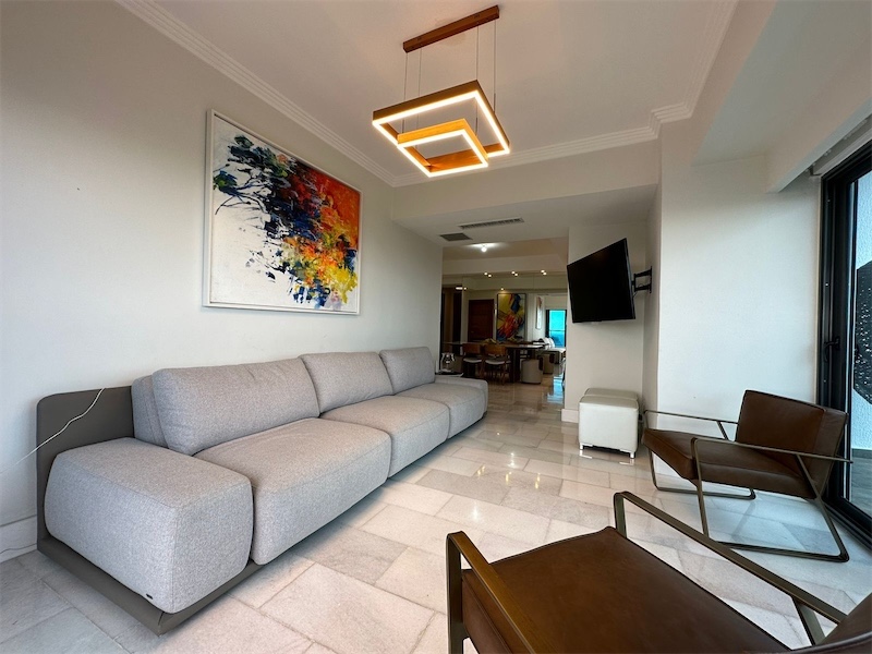 apartamentos - Lujoso apartamento amueblado en la esperilla