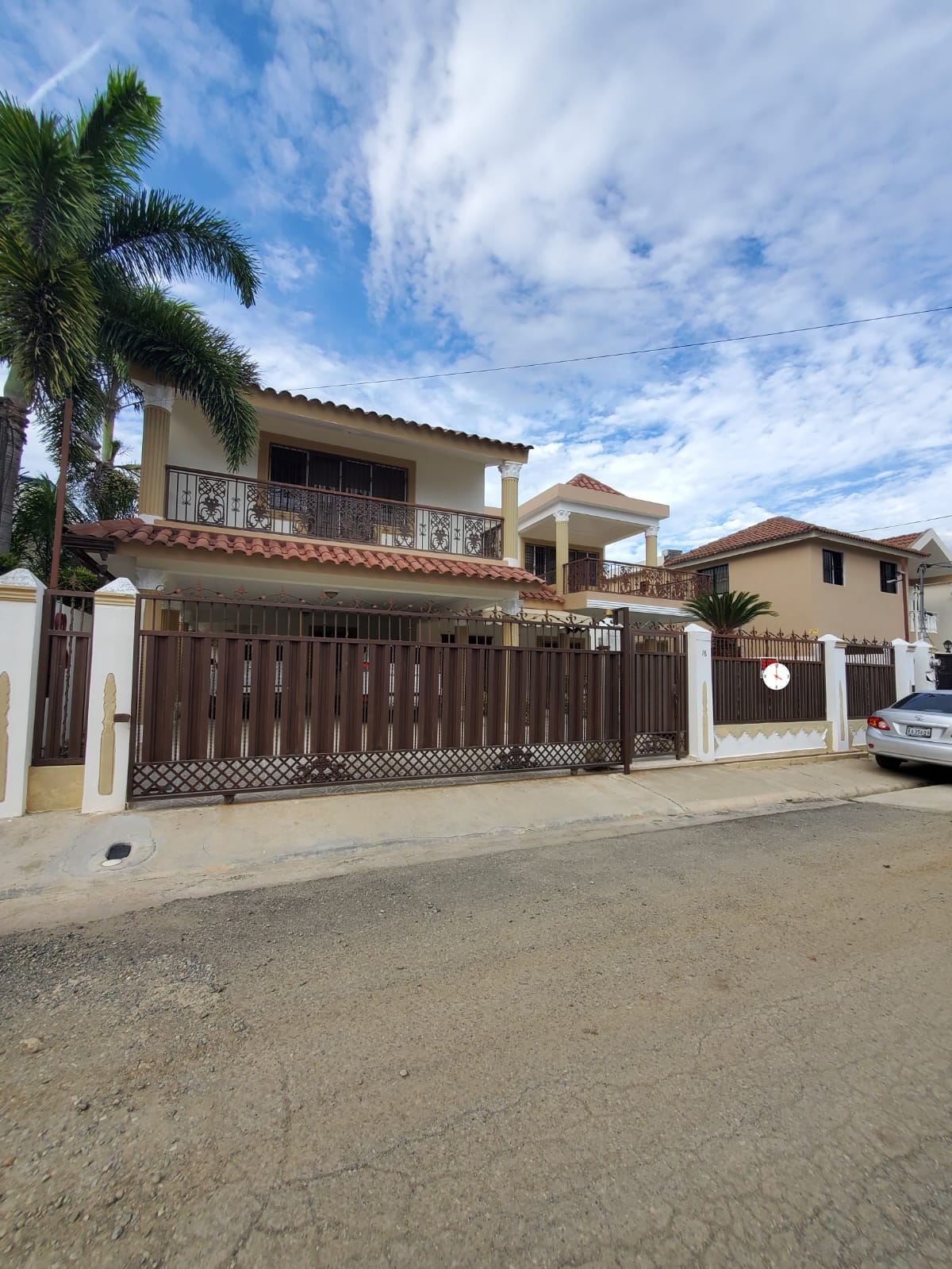 casas - CASA EN VENTA EN VILLA MARÍA, SANTIAGO. 2