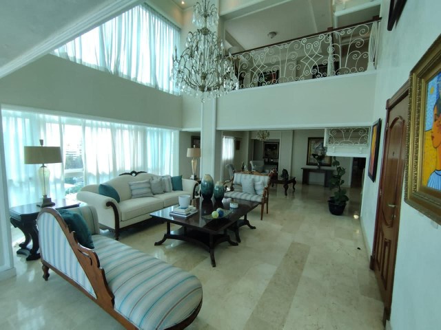 penthouses - Alquilo Penthause Amueblado en Urbanizacion Real