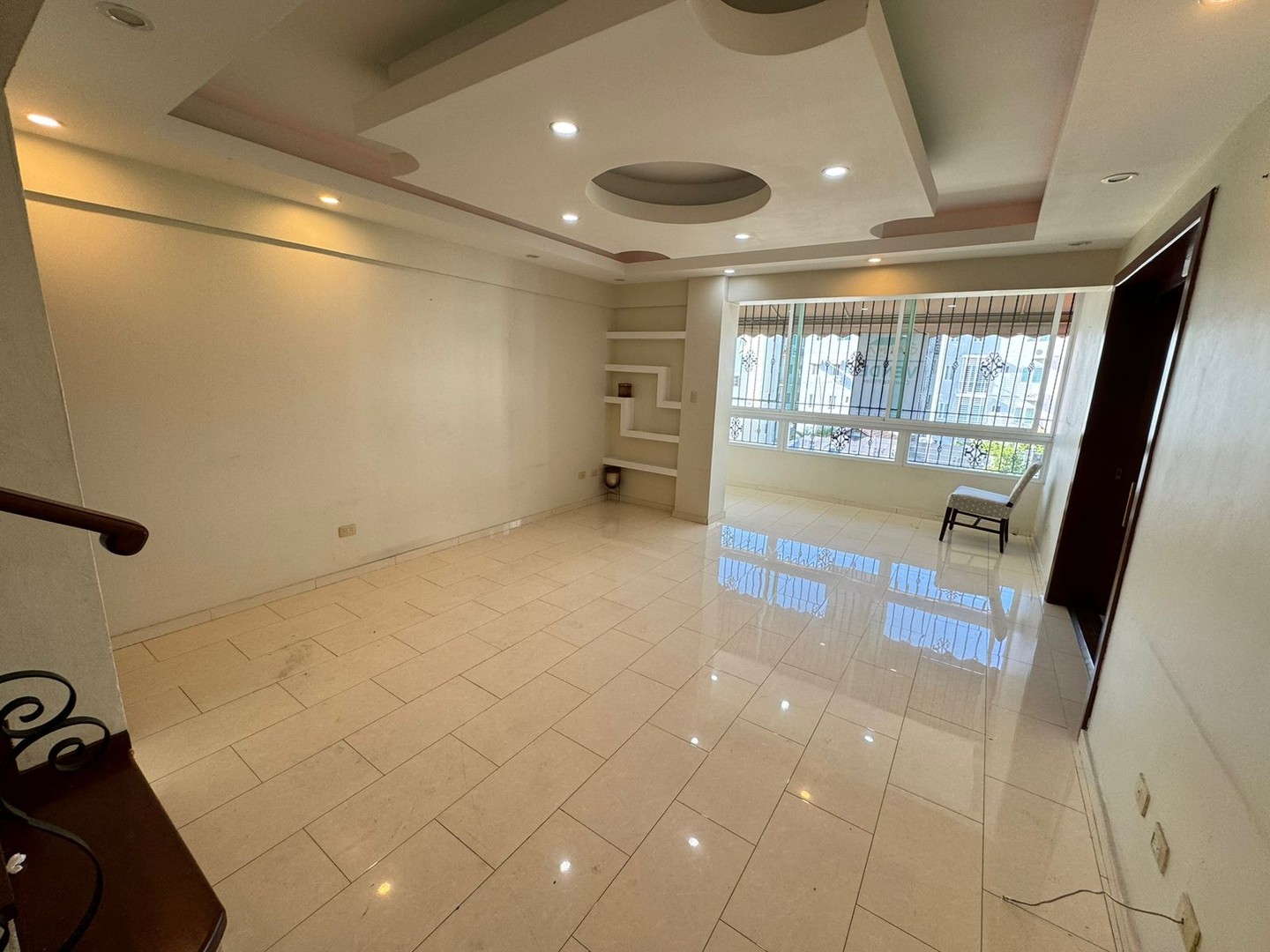 apartamentos - Pent-house en Venta
EL MILLÓN
RD$12,500,000.00
Mantenimiento: RD$7,500.00

