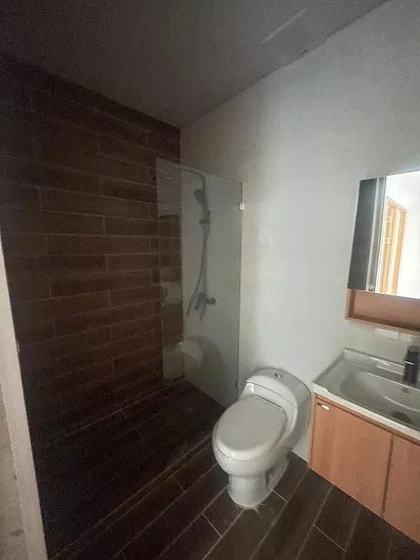 apartamentos - Vendo apartamento en Av. Independencia km 7 1/2 8