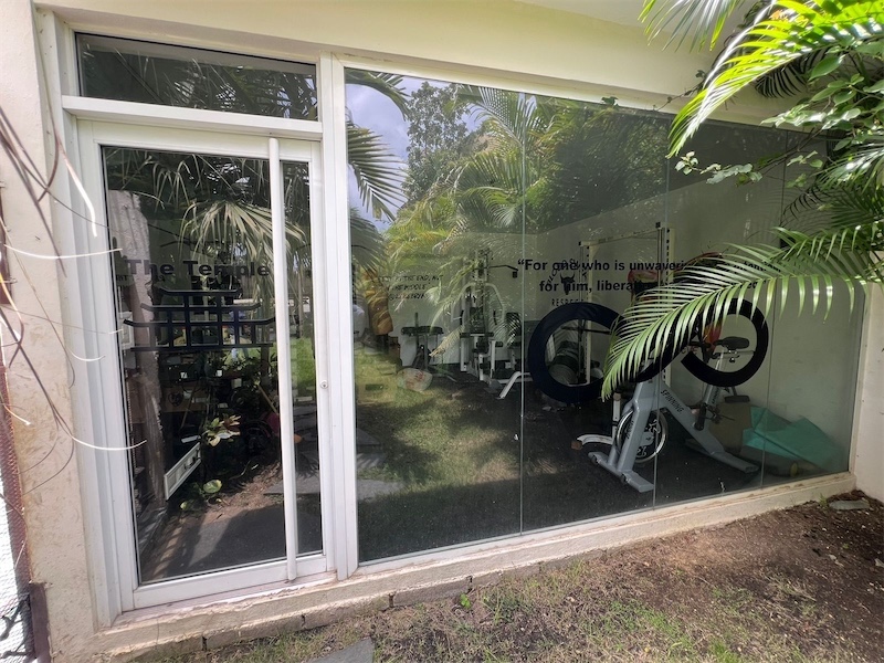 casas - Venta de casa en Arroyo Hondo 3 Distrito Nacional con piscina y 1200mts 4