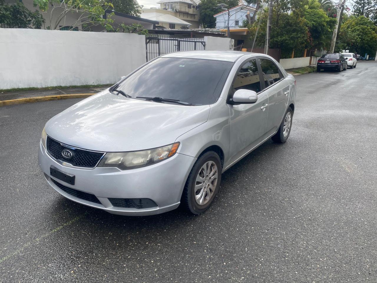 carros - KIA FORTE EX 2010