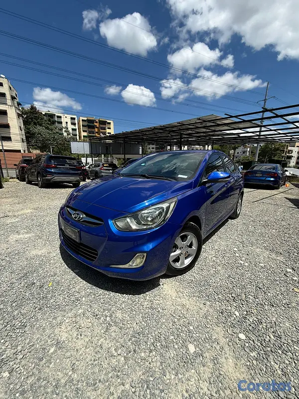 carros -  Hyundai accent 2011 3