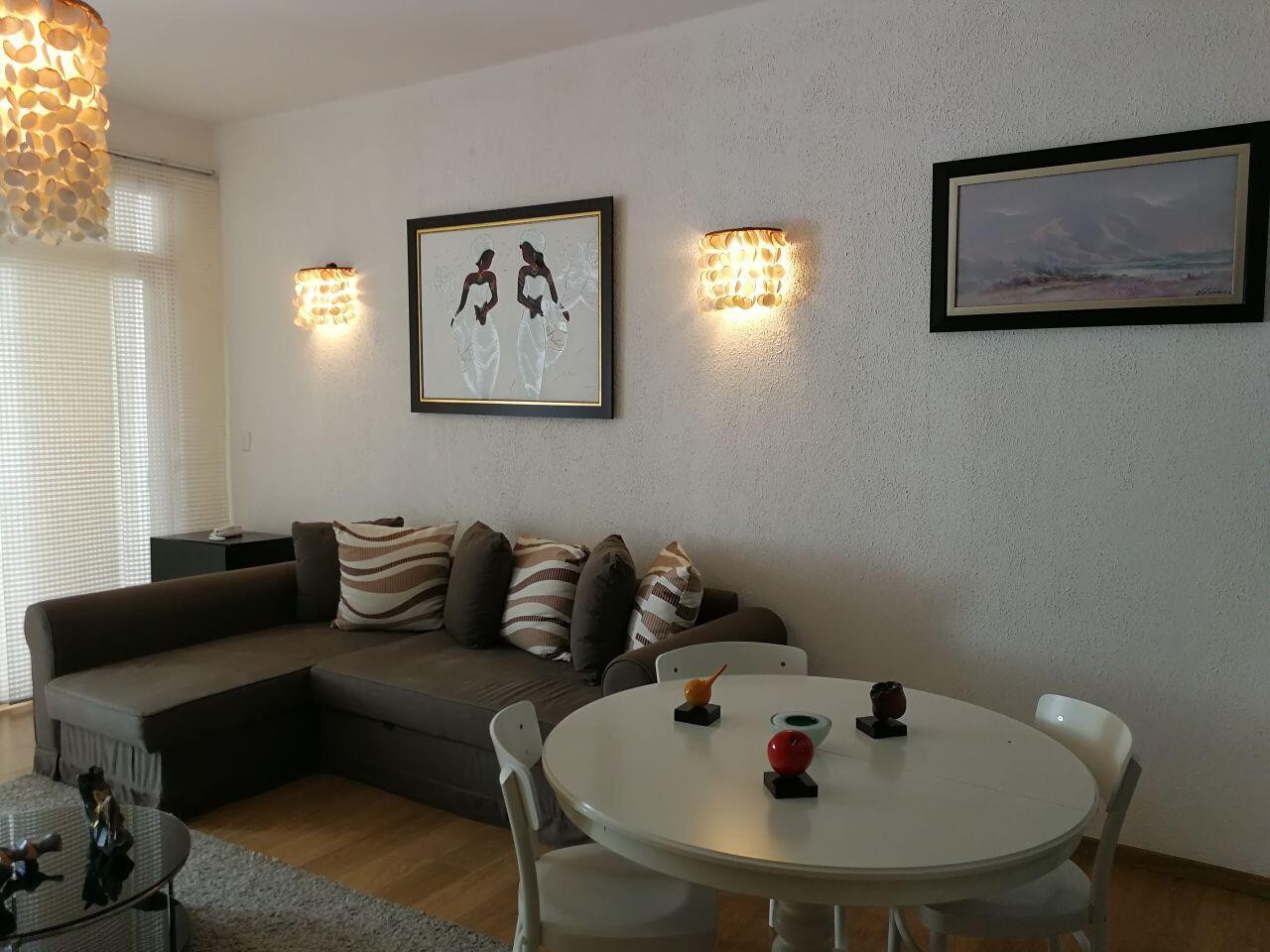 apartamentos -  Venta de Apartamento Amueblado de Una Habitación . 2