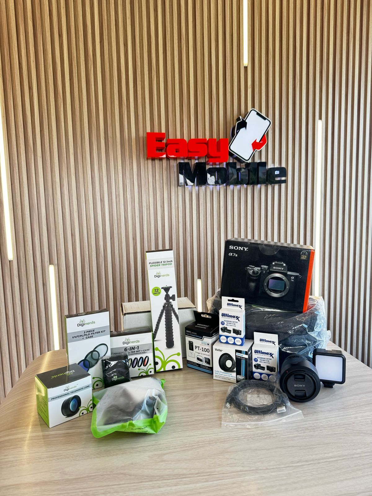 camaras y audio - CAMARA SONY A7III+LENTE 28-70MM Y COMBO  1