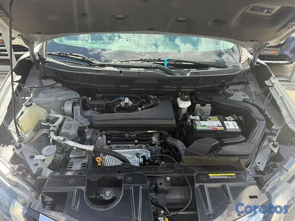 jeepetas y camionetas - Nissan Rogue SL 2020 2