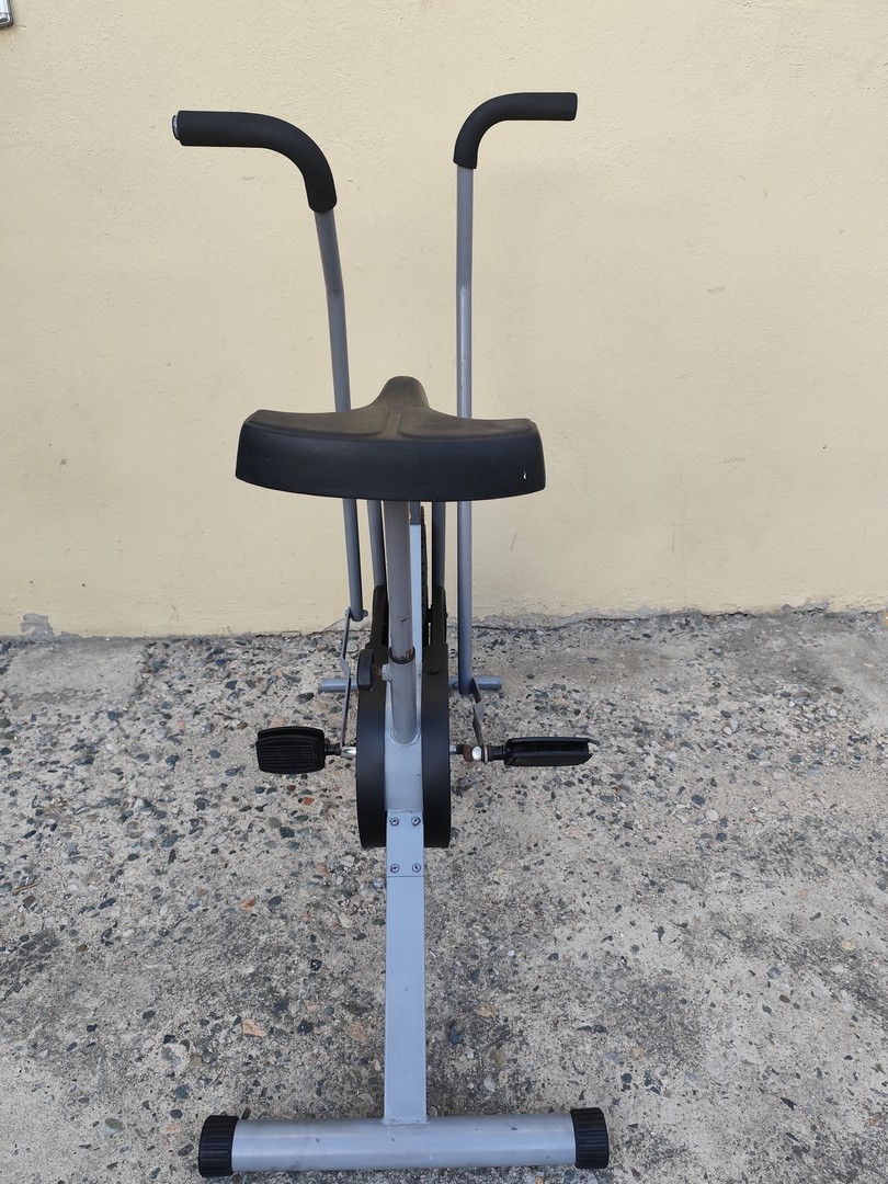 deportes - Bicicleta estacionaria con ejercicio de brazos  4
