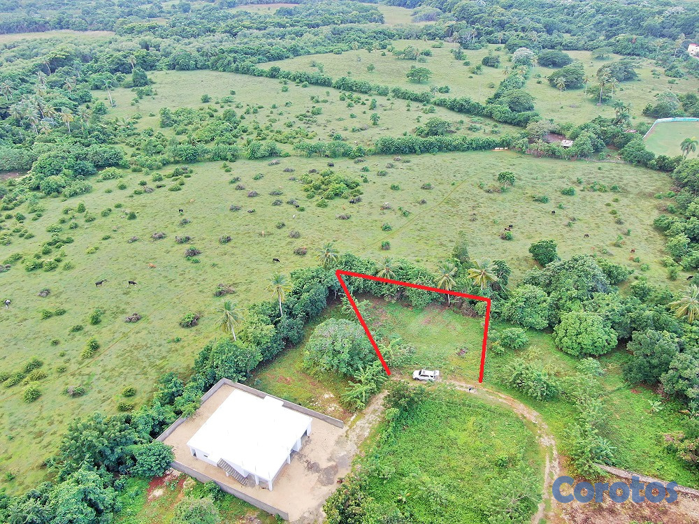 solares y terrenos - SOLAR PROXIMO PLAYA LA ENTRADA CABRERA RD. DESLIND 8