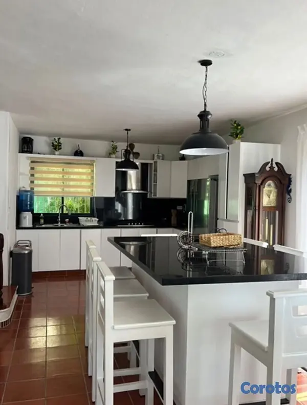casas vacacionales y villas - VILLA EN PRIMERA LINEA DE PLAYA  6