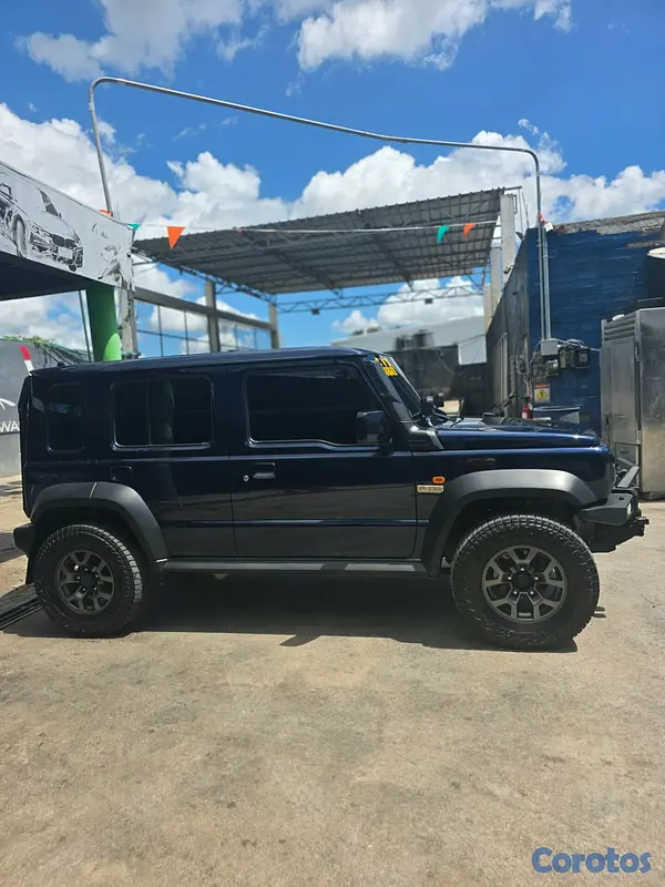 jeepetas y camionetas - Vehículo  9