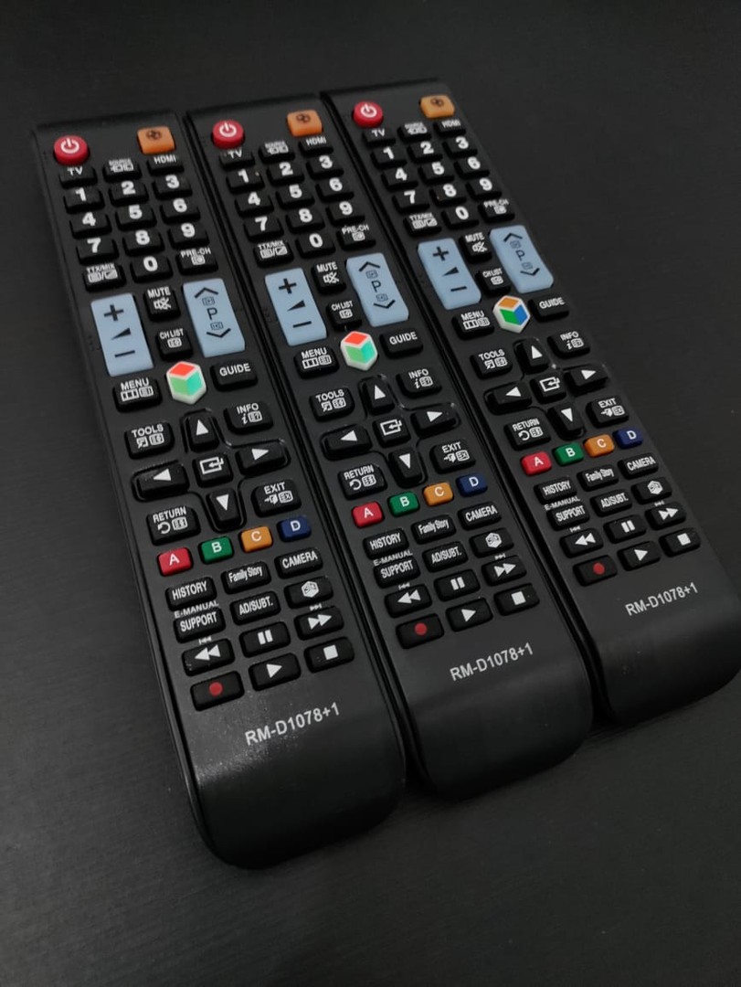 otros electronicos - CONTROLES TV SAMSUNG SMART TV Y NO SMART (FUNCIONA PARA TODAS LAS TV SAMSUNG)