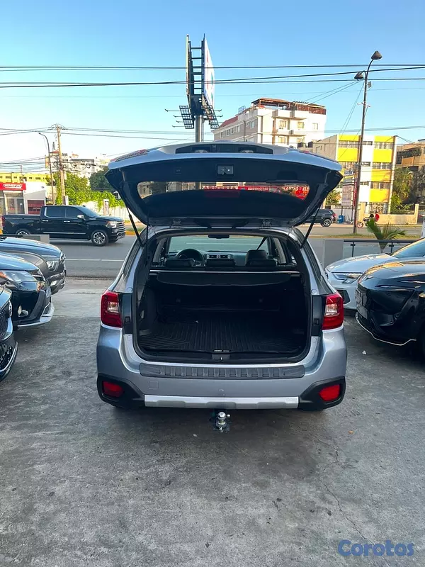 jeepetas y camionetas - Subaru Outback AWD 2016
 13