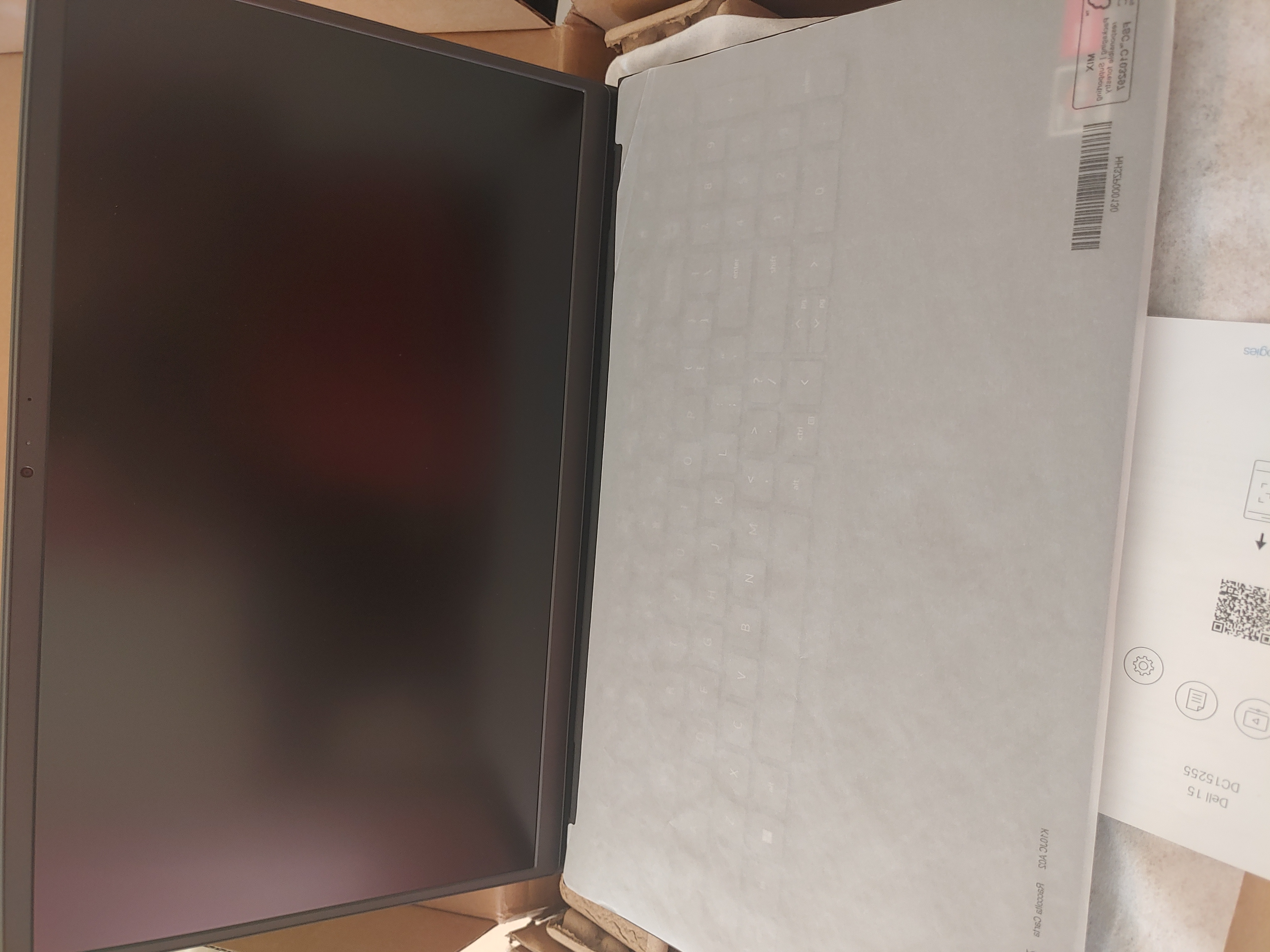 computadoras y laptops - Laptop Dell, nueva en caja, 8GB ram, 500GB  6