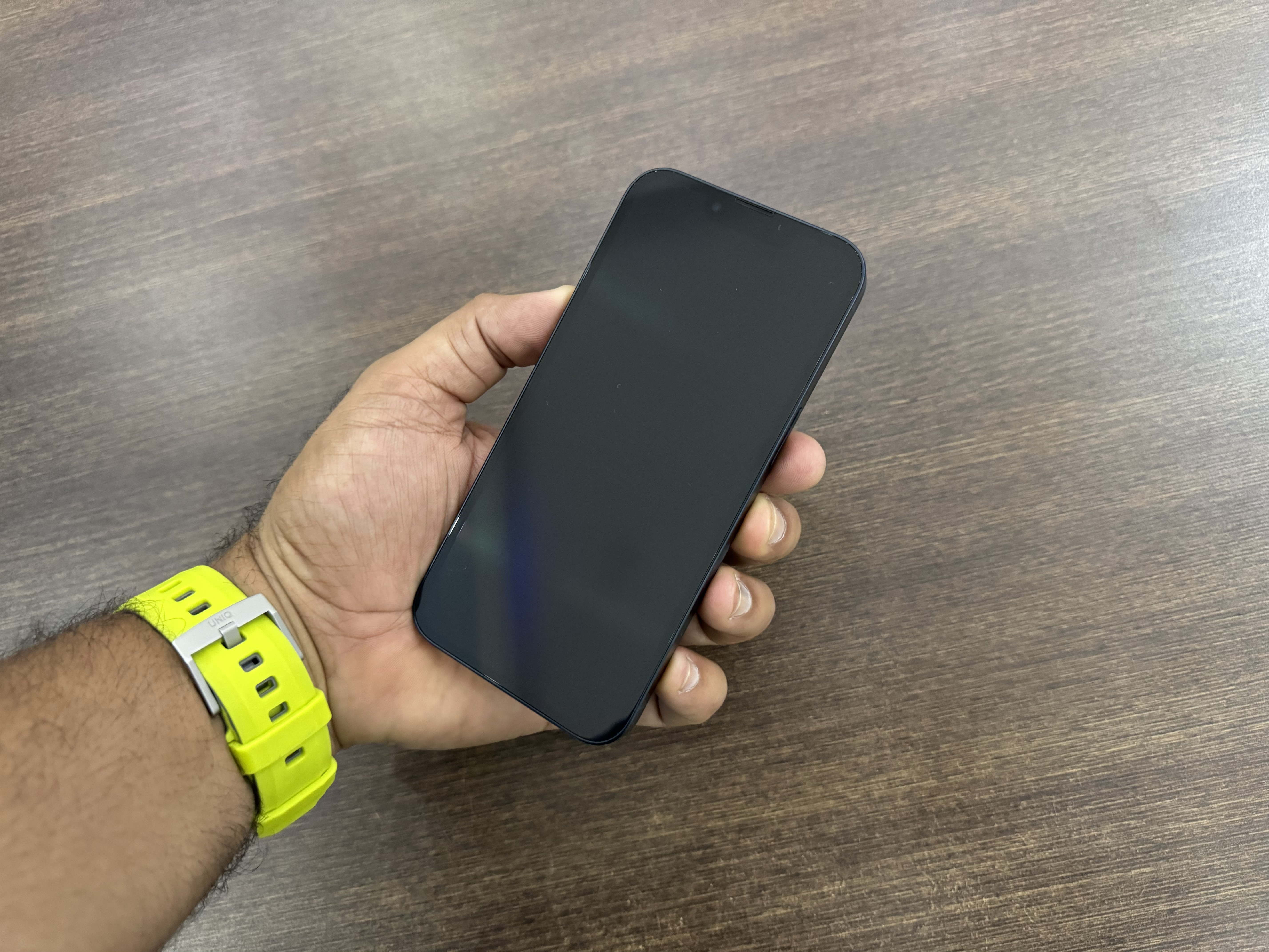celulares y tabletas - iPhone 13 Regular 128GB Negro Desblo $ 26,500 NEG 2