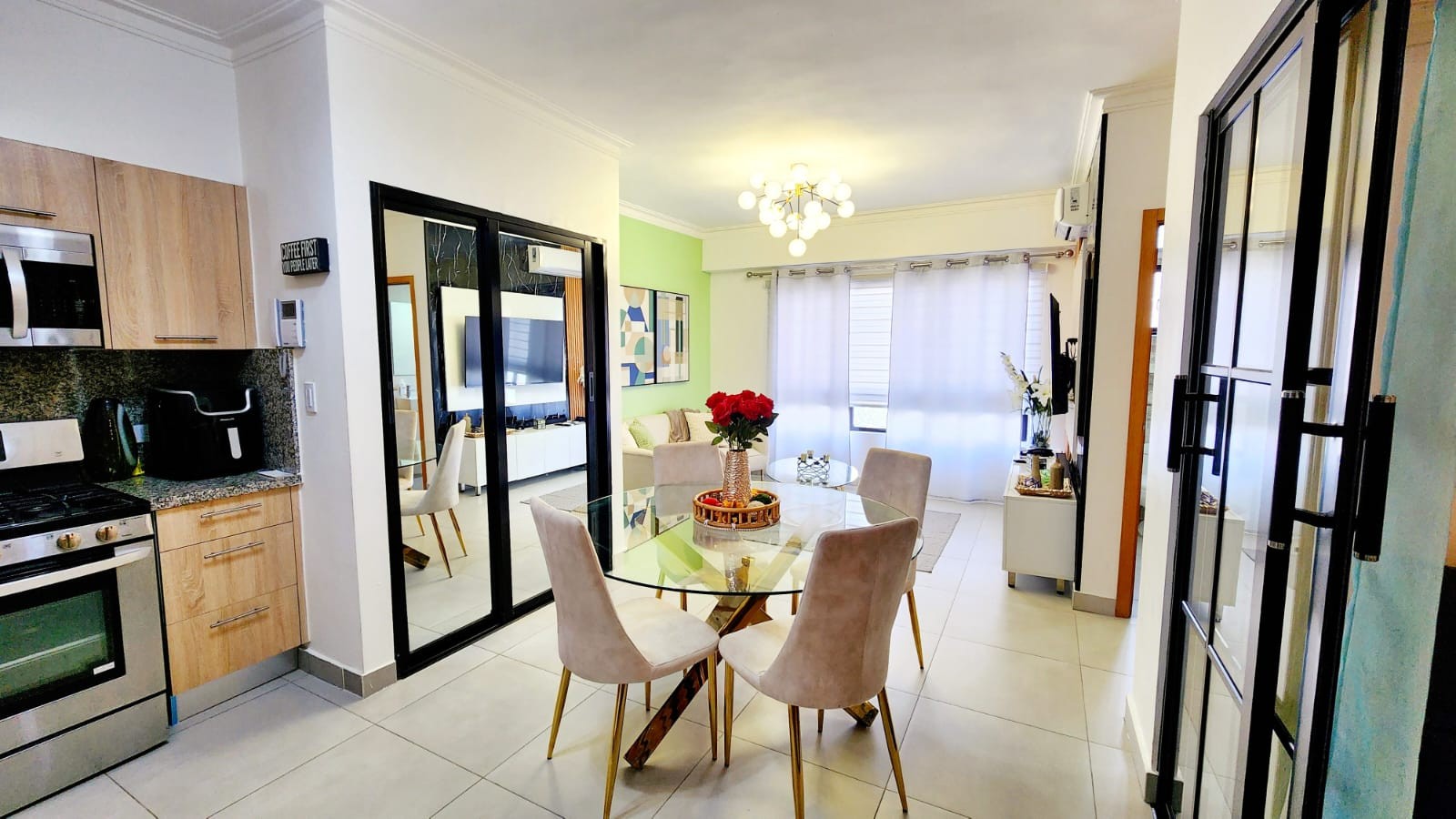 apartamentos - Apartamento en Alquiler en Evaristo Morales US$1,300  5