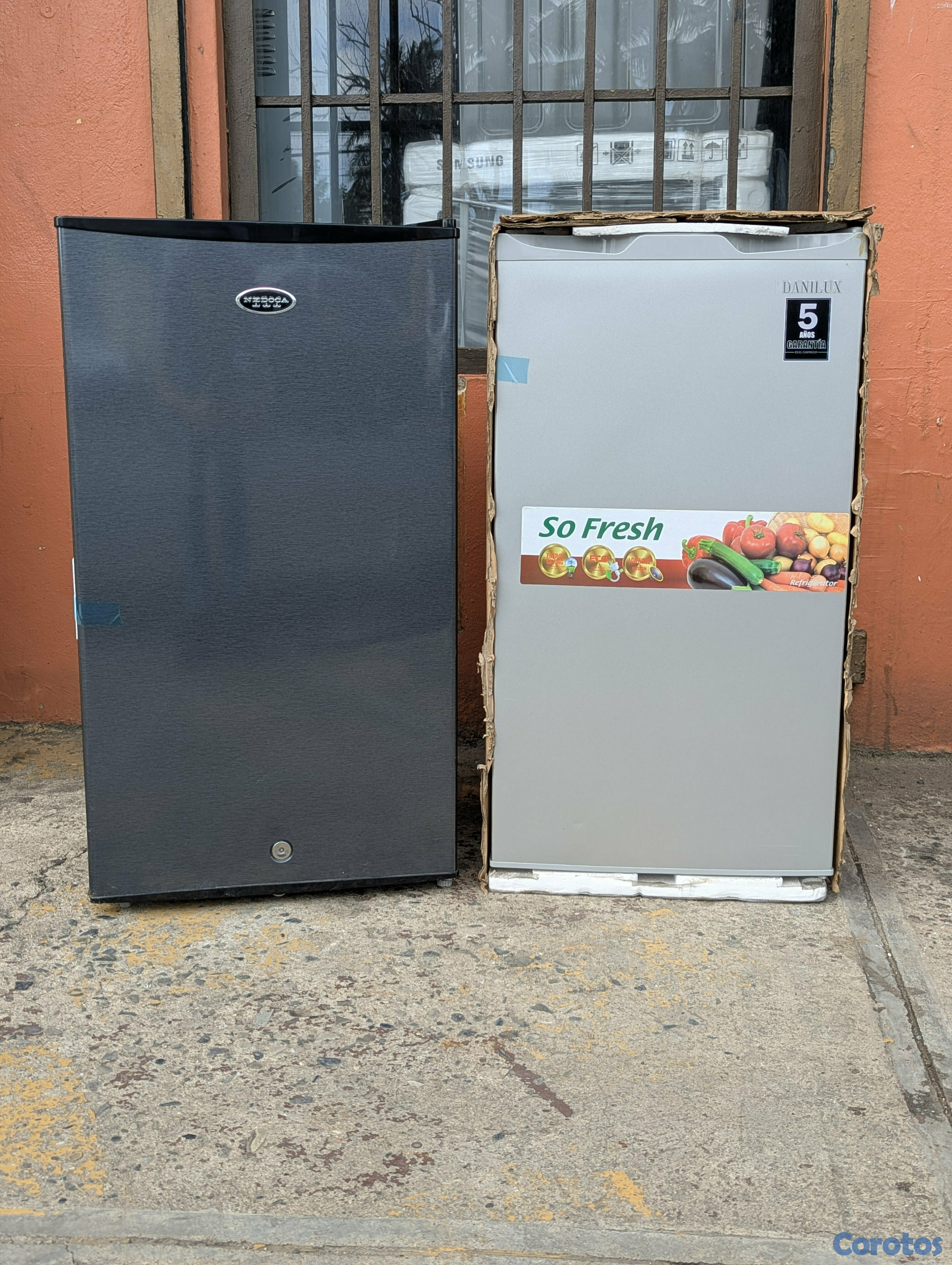 cocina - nevera ejecutiva | Nevera pequeña  1