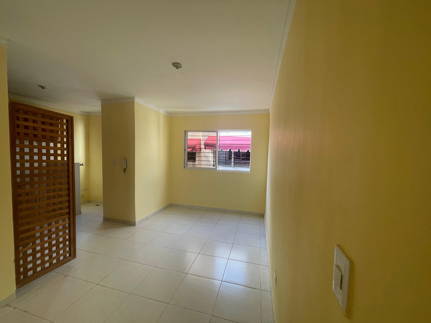 apartamentos - Apartamento en la Jacobo Majluta proximo al Bravo Jardines del Arroyo 17,000 5