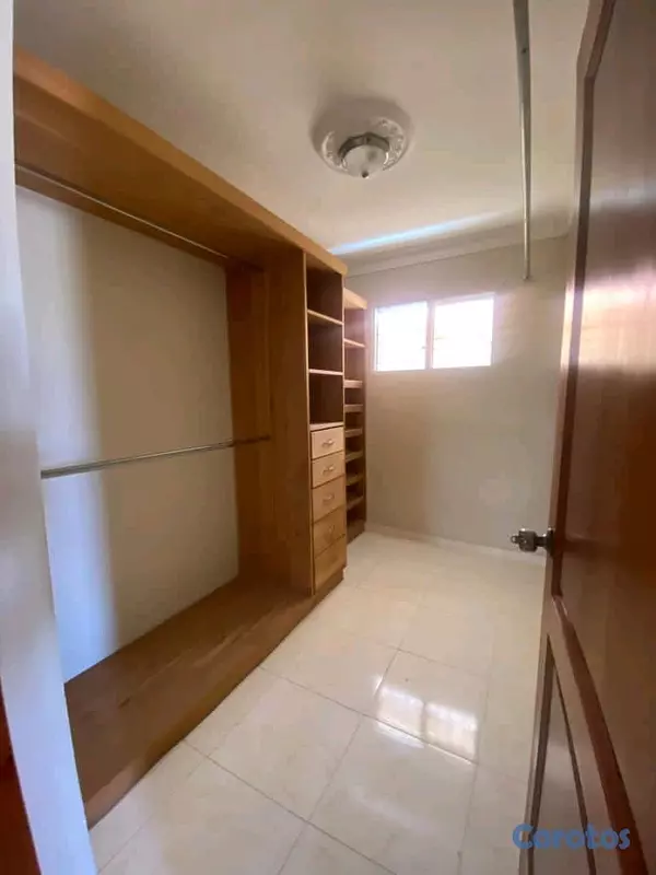 casas - Venta de Casa en Residencial Amalia Santo domingo este 5