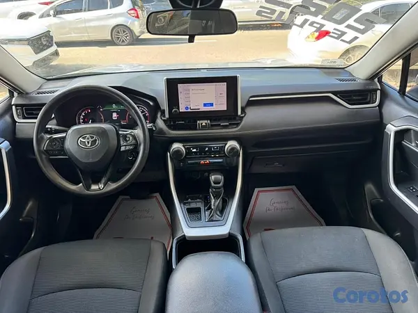 jeepetas y camionetas - Toyota RAV4 2023 LE plus  5