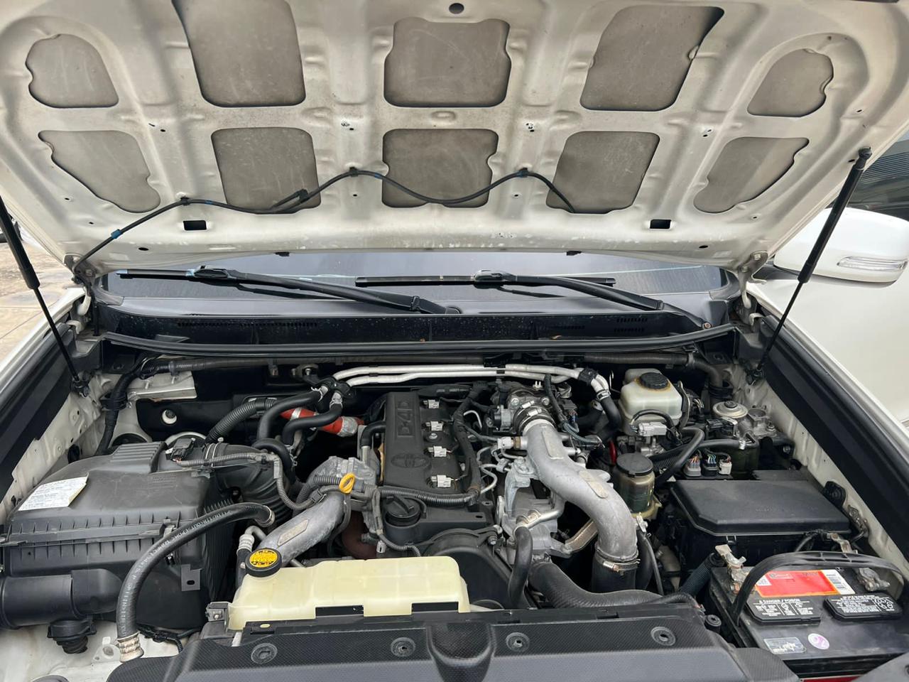 jeepetas y camionetas - Toyota land cruicer prado vx 2013 4