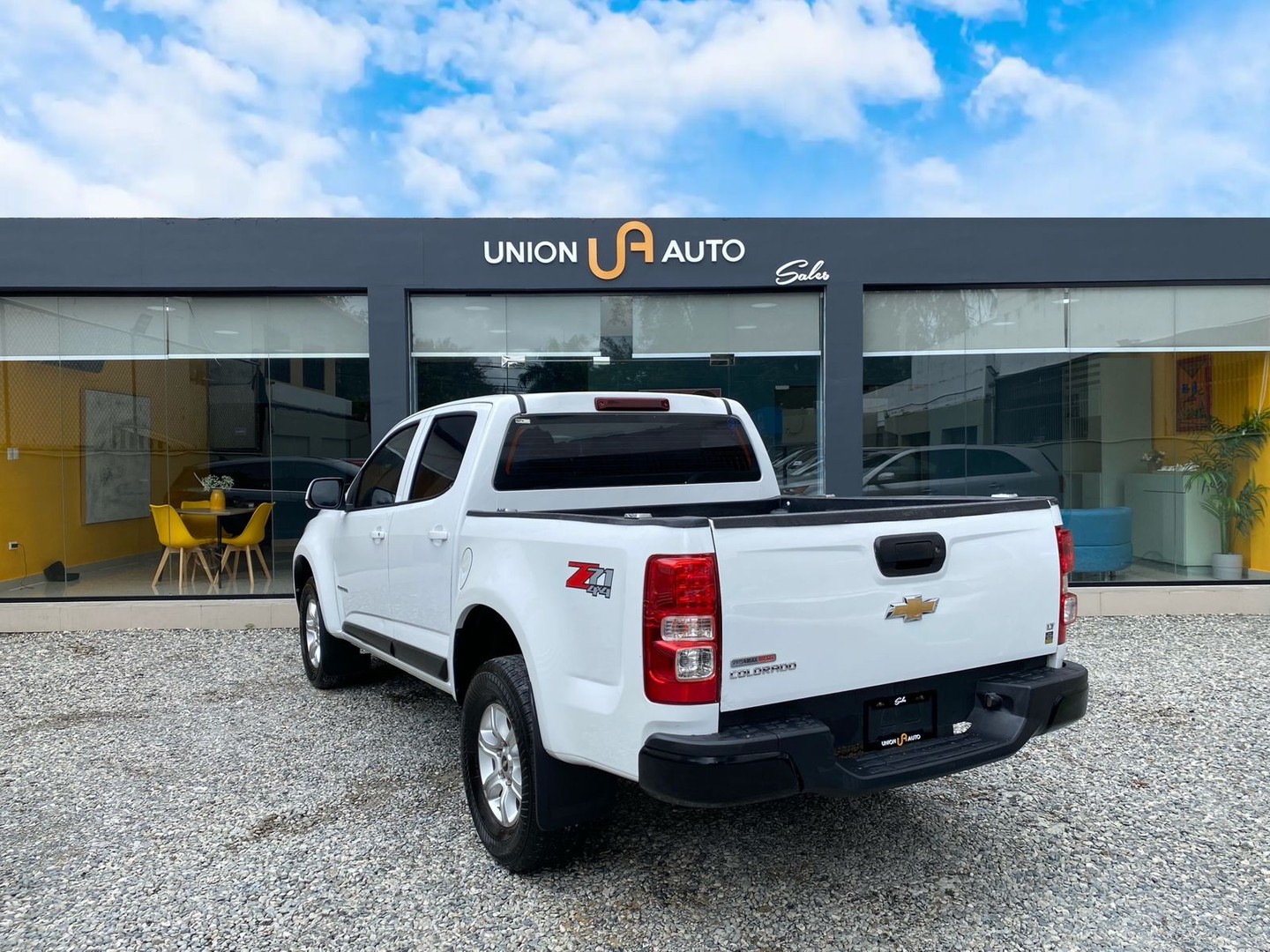 jeepetas y camionetas - Chevrolet Colorado LT 2018
Importada por Santo Domingo Motors 3