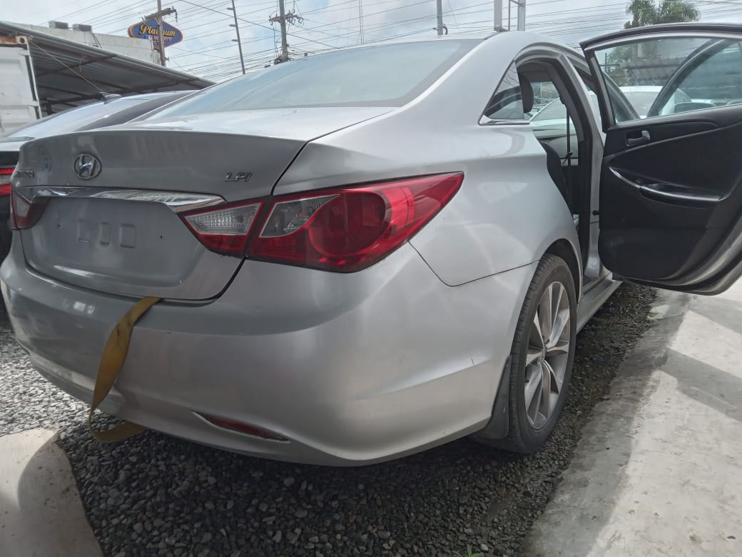 carros - HYUNDAI SONATA Y20 2016 GRIS DESDE: RD$565,100.00  4