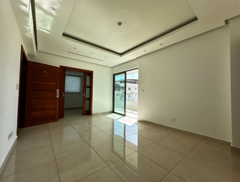 apartamentos - Alquiler de Apartamento Vacio en Mirador Sur Amplio 1