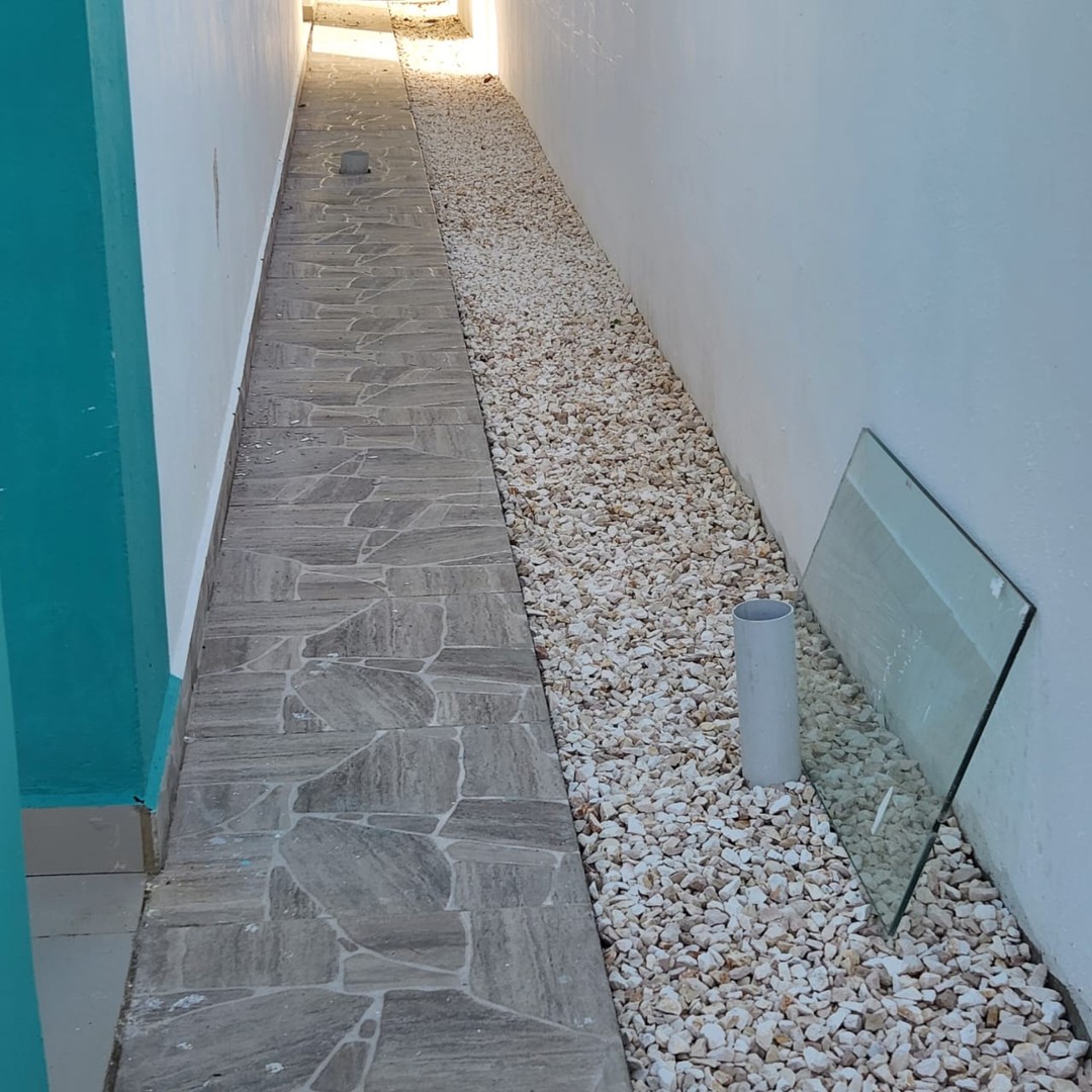 casas - Amplia Vivienda Recien Construida en Ave. 27 de Febrero  3