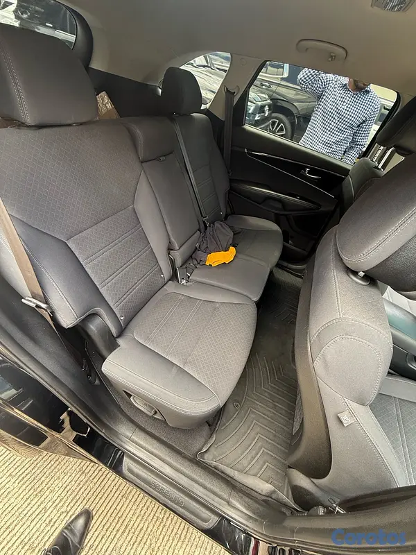 jeepetas y camionetas - KIA SORENTO 8