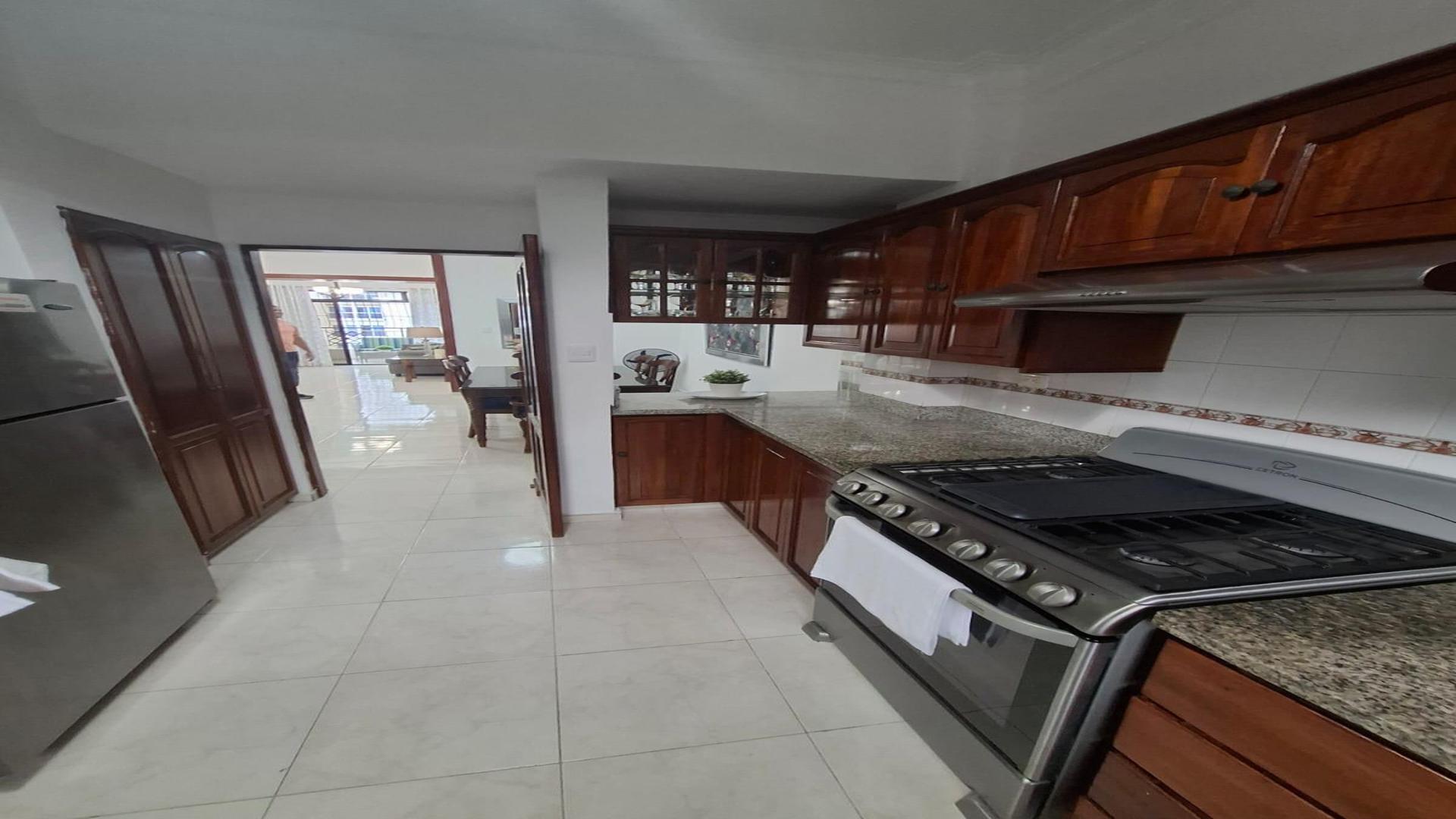 apartamentos - Alquilo apartamento totalmente amueblado en Ensanche Quisqueya 7