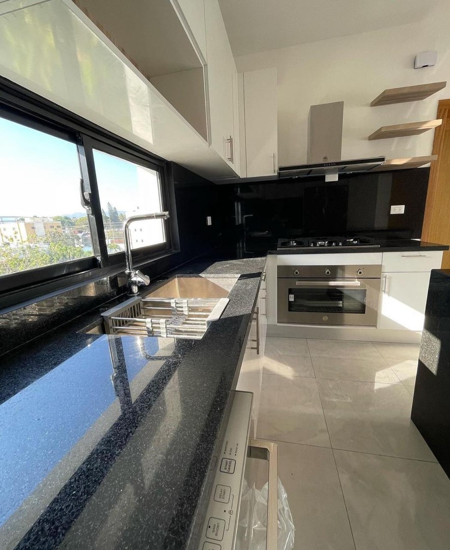 apartamentos - Asombroso Penthouse de Venta en Los Laureles  2